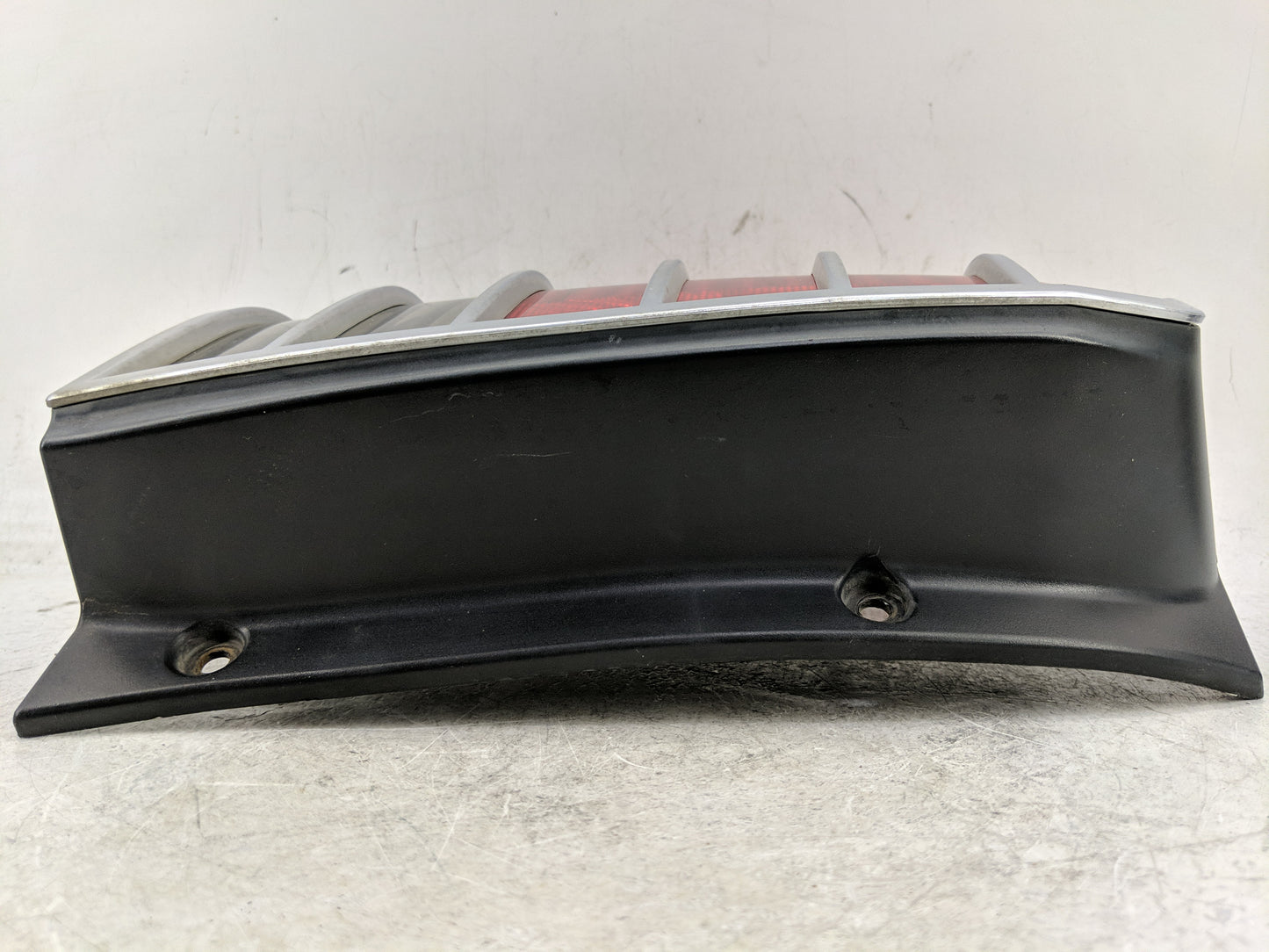 2005-2007 Mercury Mariner Tail Light Assembly Driver Left OEM P/N:5E64-13B505-A Fits Fits 2005 2006 2007 OEM Used Auto Parts
