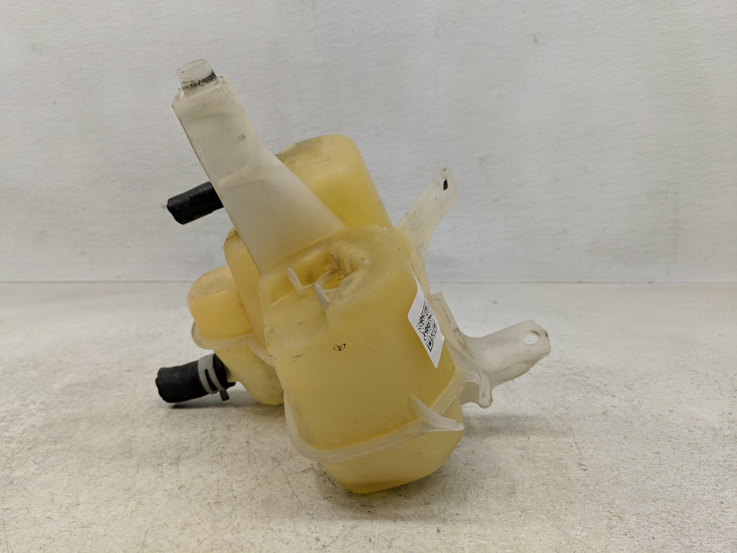 2005 Mercury Mariner Radiator Coolant Overflow Expansion Tank Bottle 1313119 - Oemusedautoparts1.com