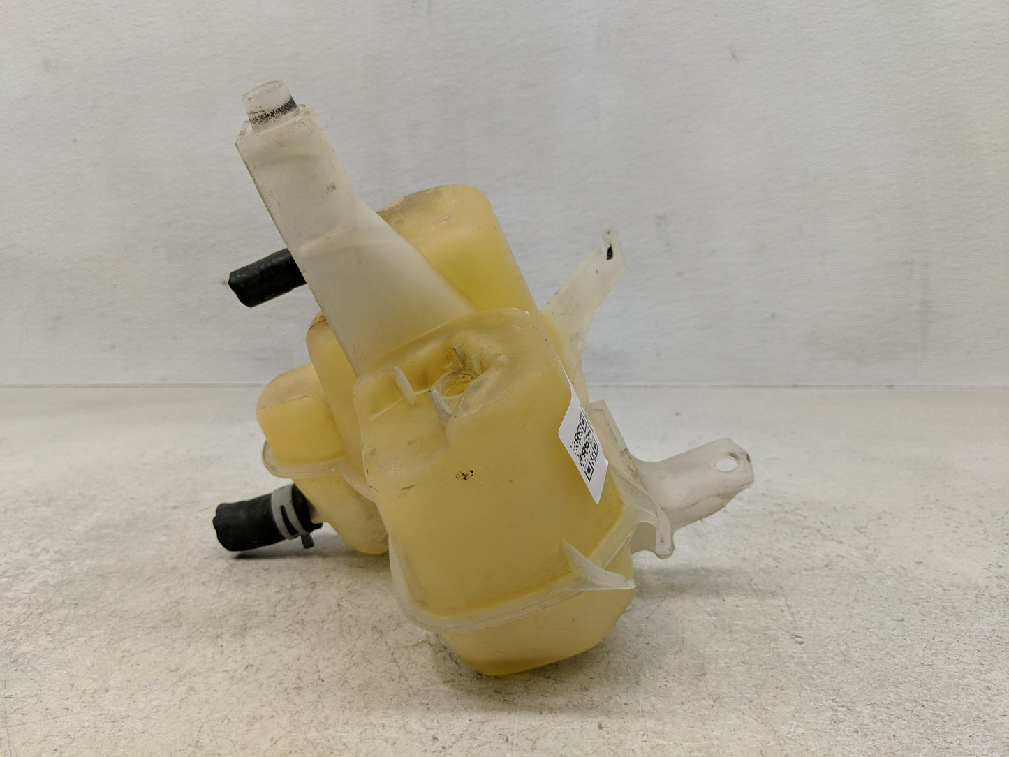 2005 Mercury Mariner Radiator Coolant Overflow Expansion Tank Bottle 1313119 - Oemusedautoparts1.com