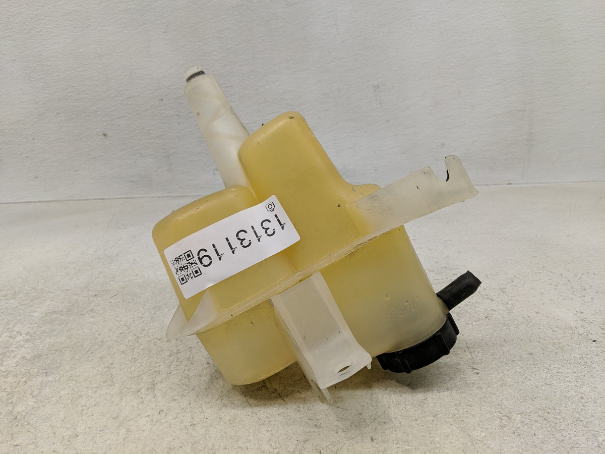 2005 Mercury Mariner Radiator Coolant Overflow Expansion Tank Bottle 1313119 - Oemusedautoparts1.com