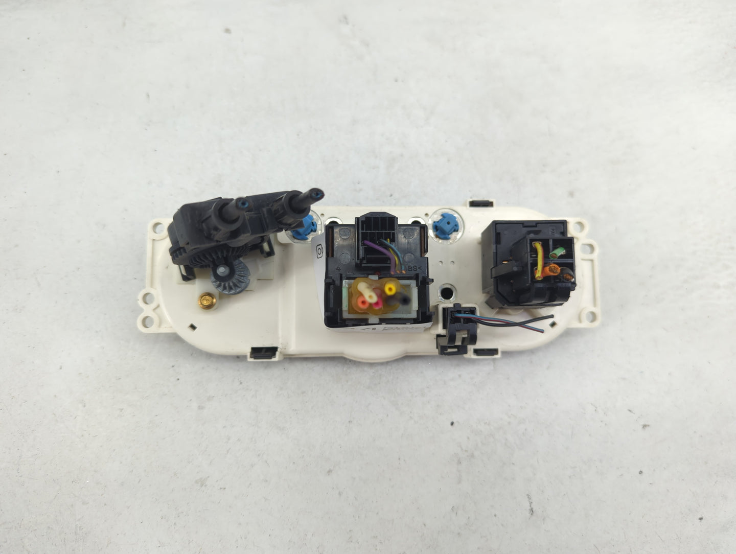2006 Mercury Mariner Climate Control Module Temperature AC/Heater Replacement P/N:YL8H-19980-A Fits OEM Used Auto Parts - Oe