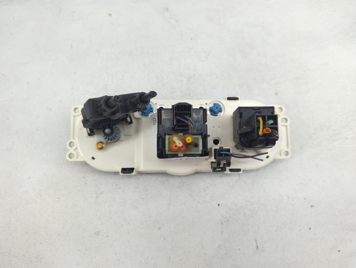 2006 Mercury Mariner Climate Control Module Temperature AC/Heater Replacement P/N:YL8H-19980-A Fits OEM Used Auto Parts - Oe