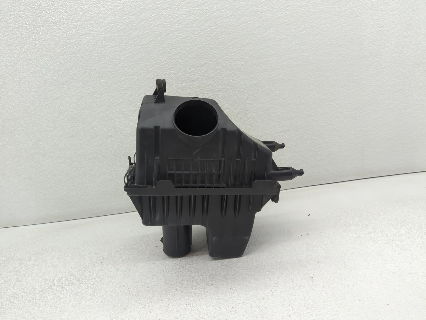 2005-2006 Mercury Mariner Air Cleaner Intake-duct Hose Tube - Oemusedautoparts1.com