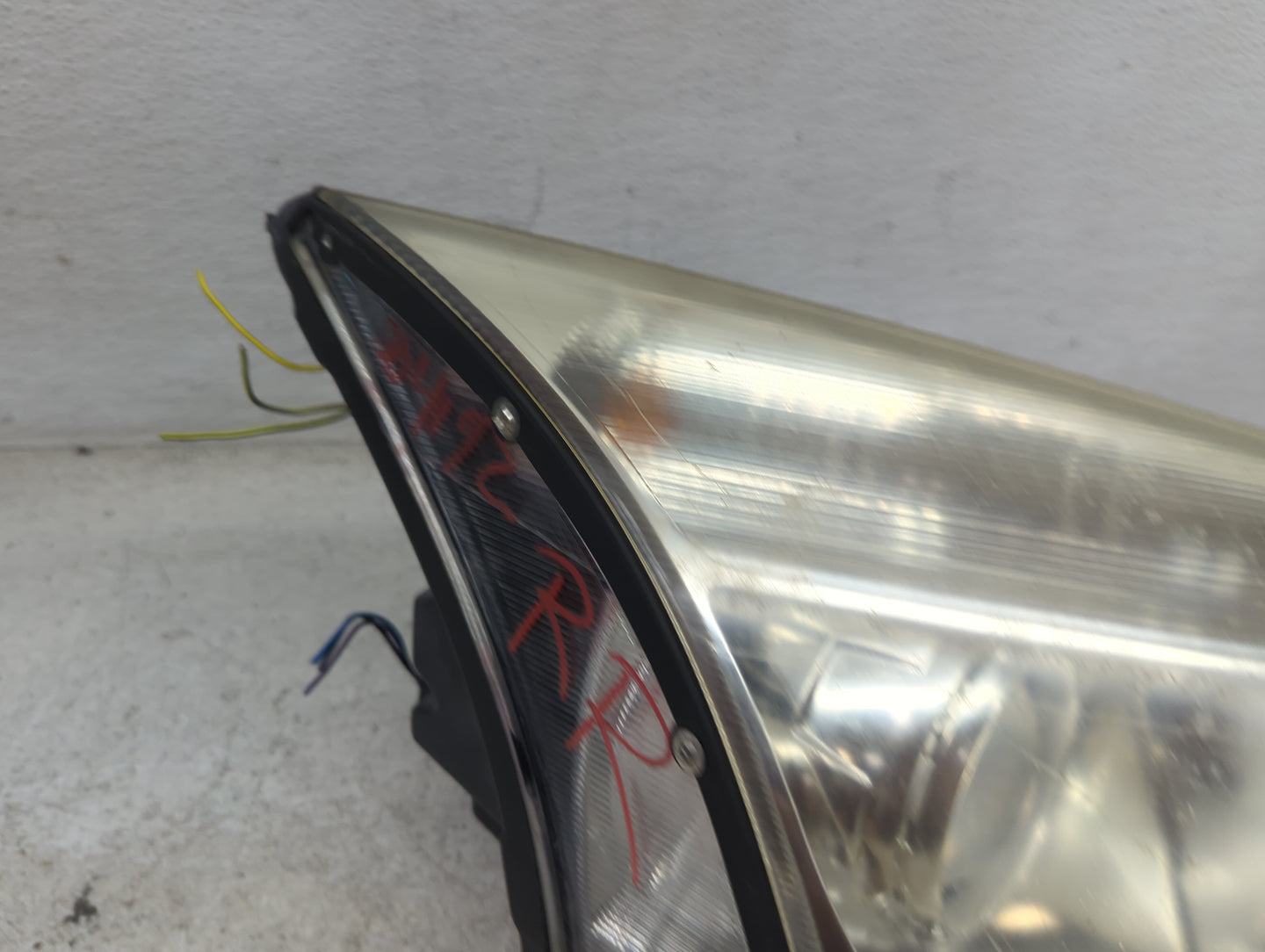 2006 Mercury Milan Passenger Right Oem Head Light Headlight Lamp - Oemusedautoparts1.com