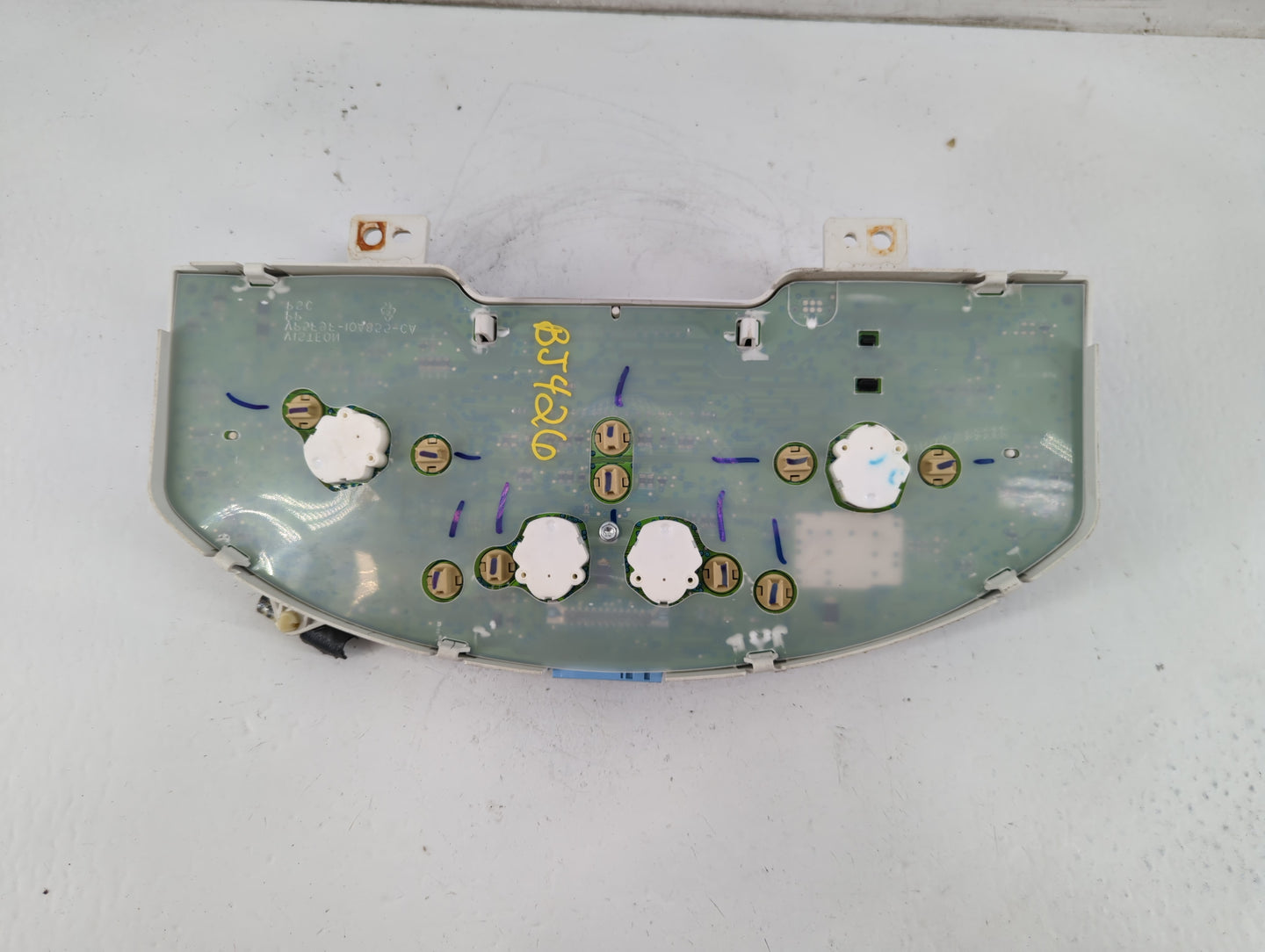 2006 Mercury Montego Instrument Cluster Speedometer Gauges Fits OEM Used Auto Parts - Oemusedautoparts1.com