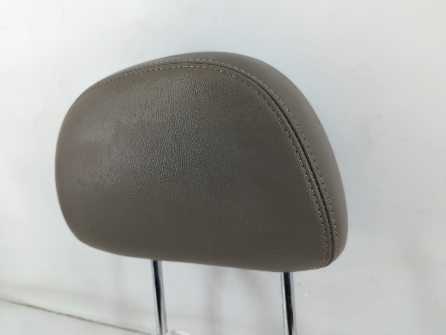 2006 Mercury Montego Headrest Head Rest Front Driver Passenger Seat Fits OEM Used Auto Parts - Oemusedautoparts1.com