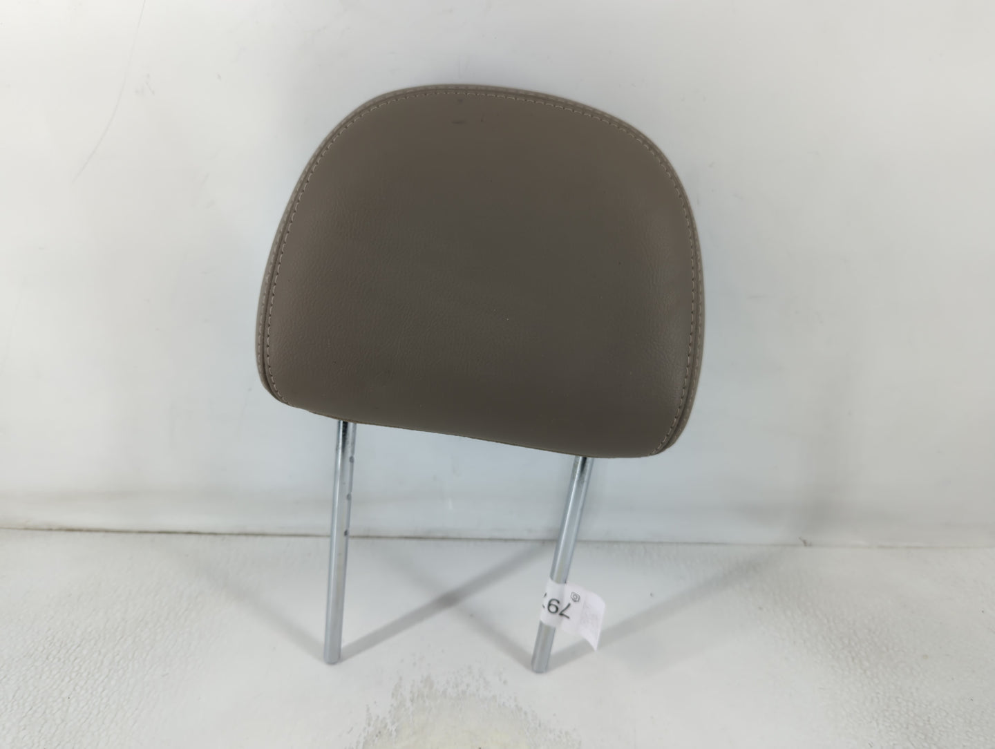 2006 Mercury Montego Headrest Head Rest Rear Seat Fits OEM Used Auto Parts - Oemusedautoparts1.com