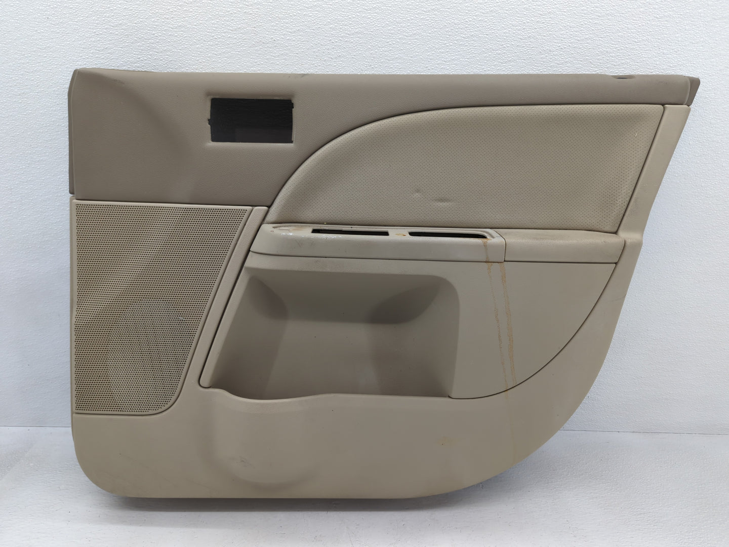 2006 Mercury Montego Front Right Passenger Interior Door Panel Trim - Oemusedautoparts1.com