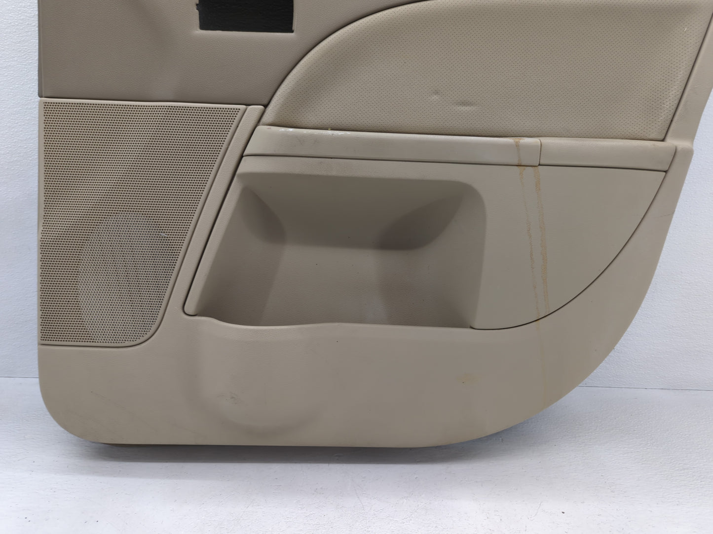 2006 Mercury Montego Front Right Passenger Interior Door Panel Trim - Oemusedautoparts1.com