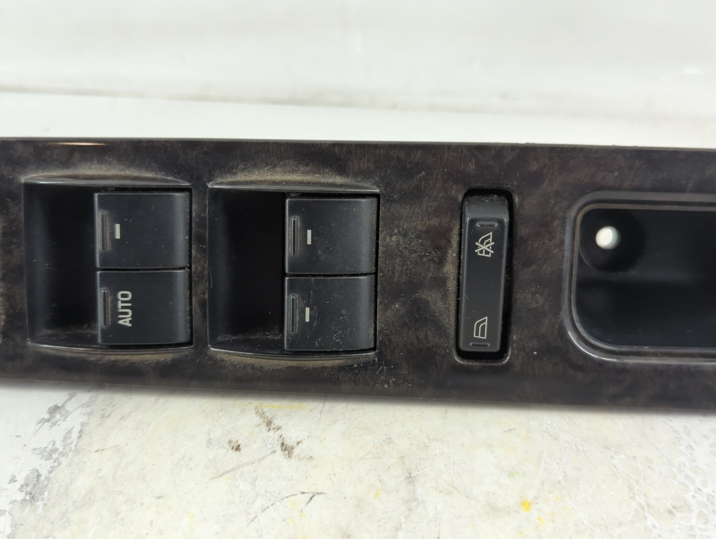 2005-2007 Mercury Montego Master Power Window Switch Replacement Driver Side Left P/N:5T53-5422897-AF Fits OEM Used Auto Par
