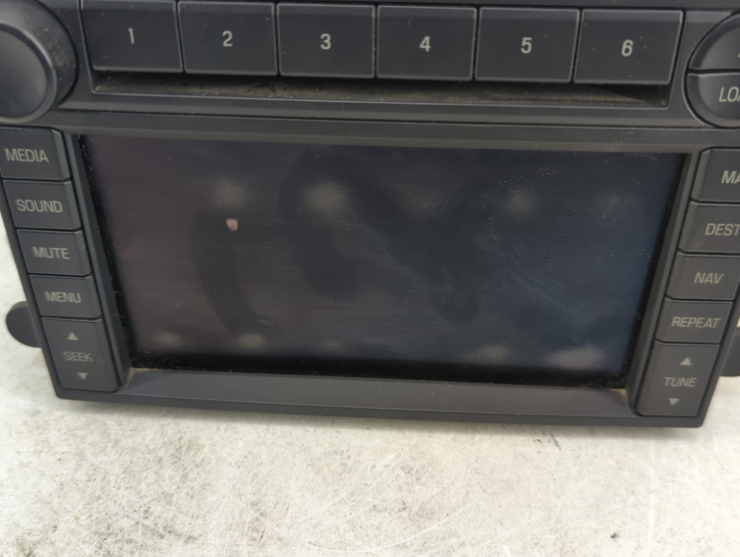2006 Mercury Mountaineer Radio AM FM Cd Player Receiver Replacement P/N:6L2T-18K931-BC Fits OEM Used Auto Parts - Oemusedaut