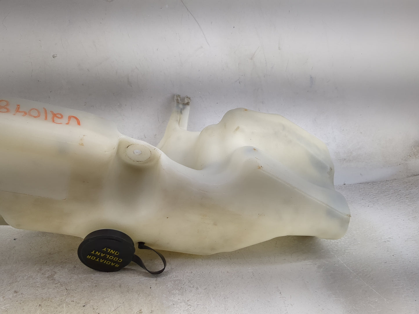 2006 Mercury Mountaineer Radiator Coolant Overflow Expansion Tank Bottle - Oemusedautoparts1.com