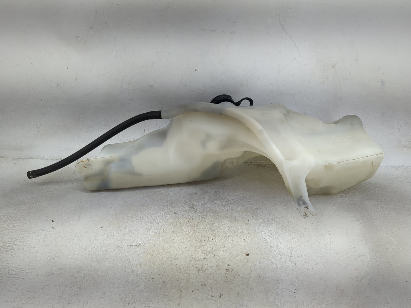 2006 Mercury Mountaineer Radiator Coolant Overflow Expansion Tank Bottle - Oemusedautoparts1.com