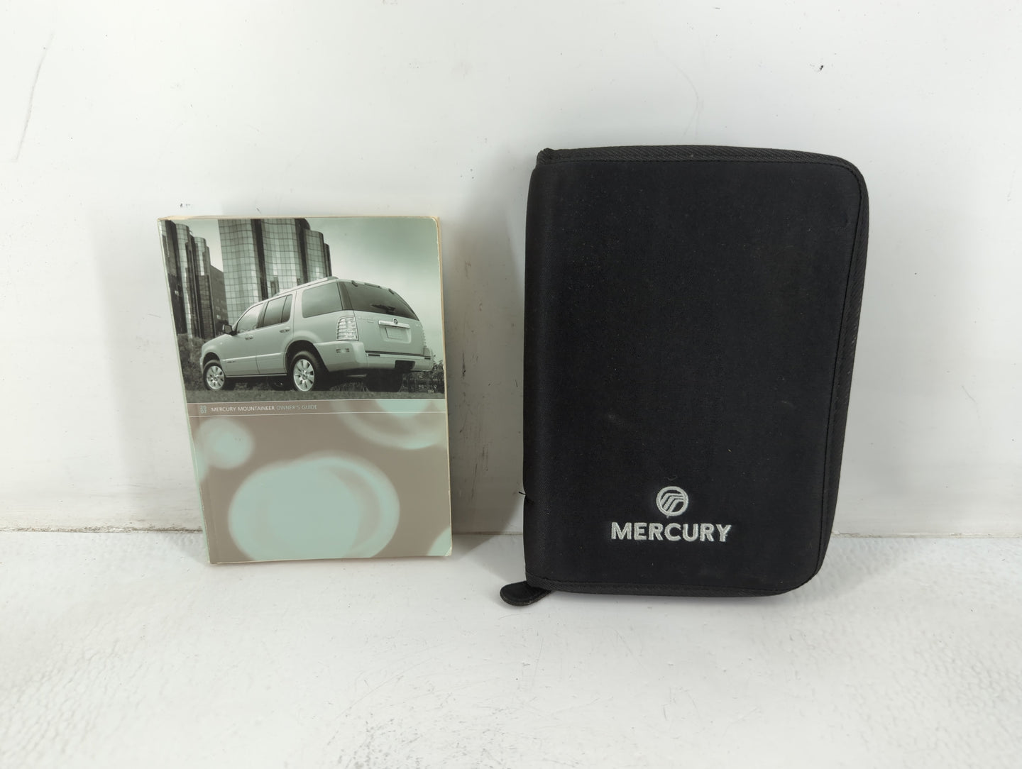2006 Mercury Mountaineer Owners Manual Book Guide P/N:7L9J-19A321-EA OEM Used Auto Parts - Oemusedautoparts1.com