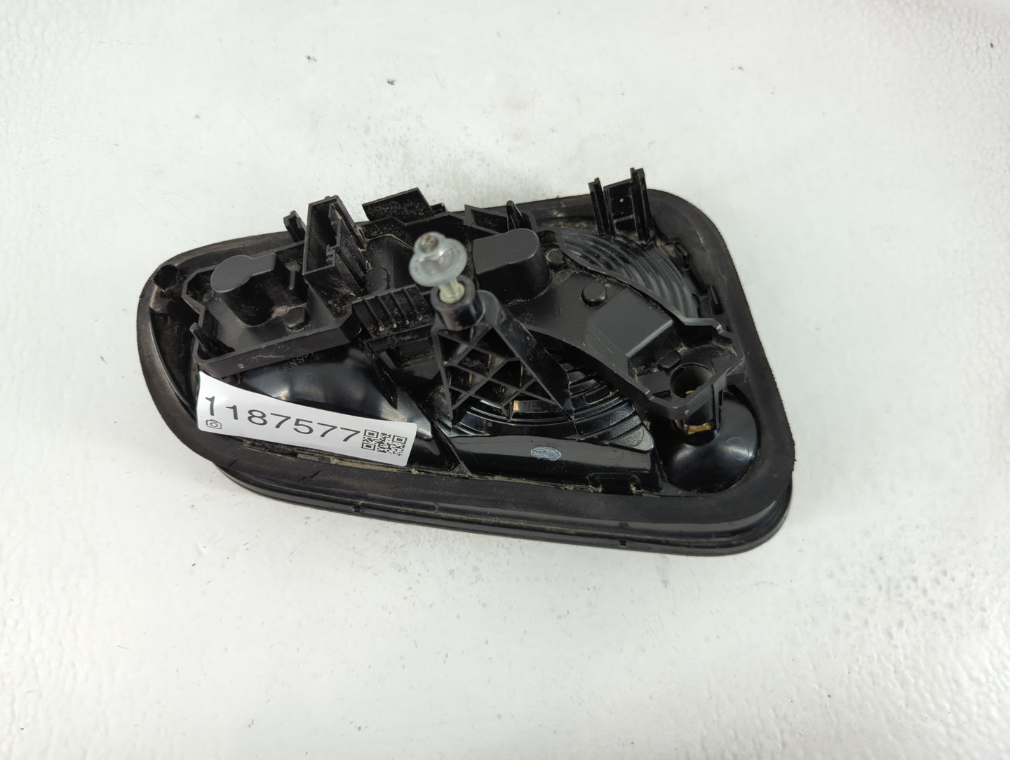 2006 Mini Cooper Tail Light Assembly Passenger Right OEM Fits OEM Used Auto Parts - Oemusedautoparts1.com