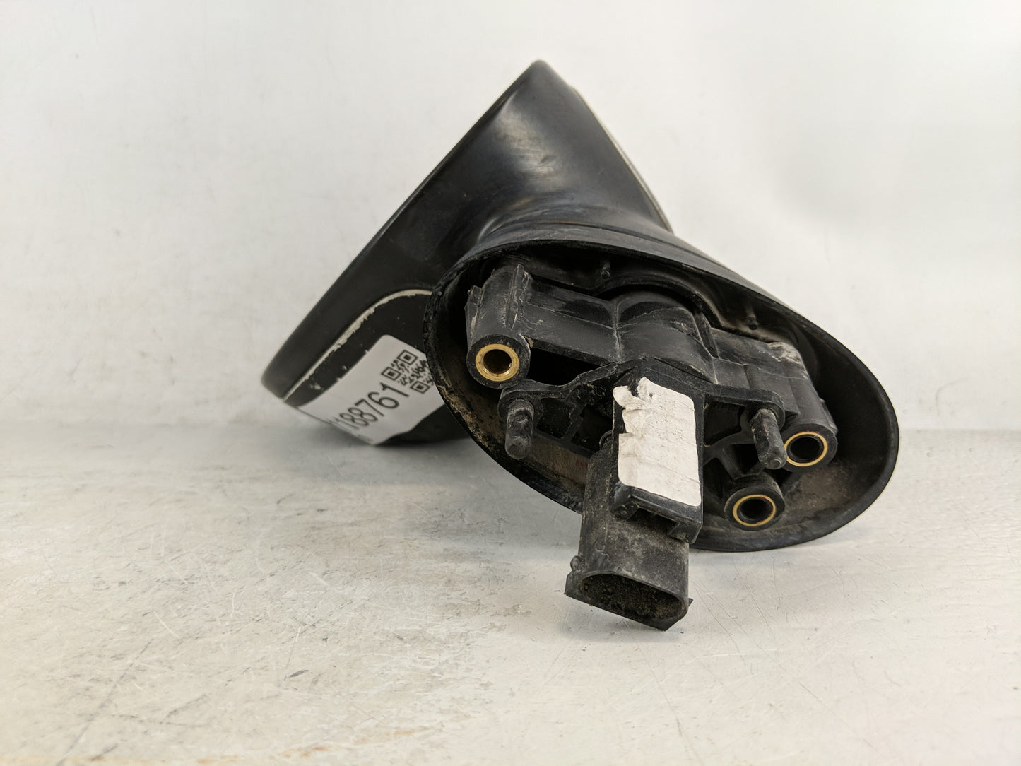 2006 Mini Cooper Driver Left Side View Manual Door Mirror Black - Oemusedautoparts1.com