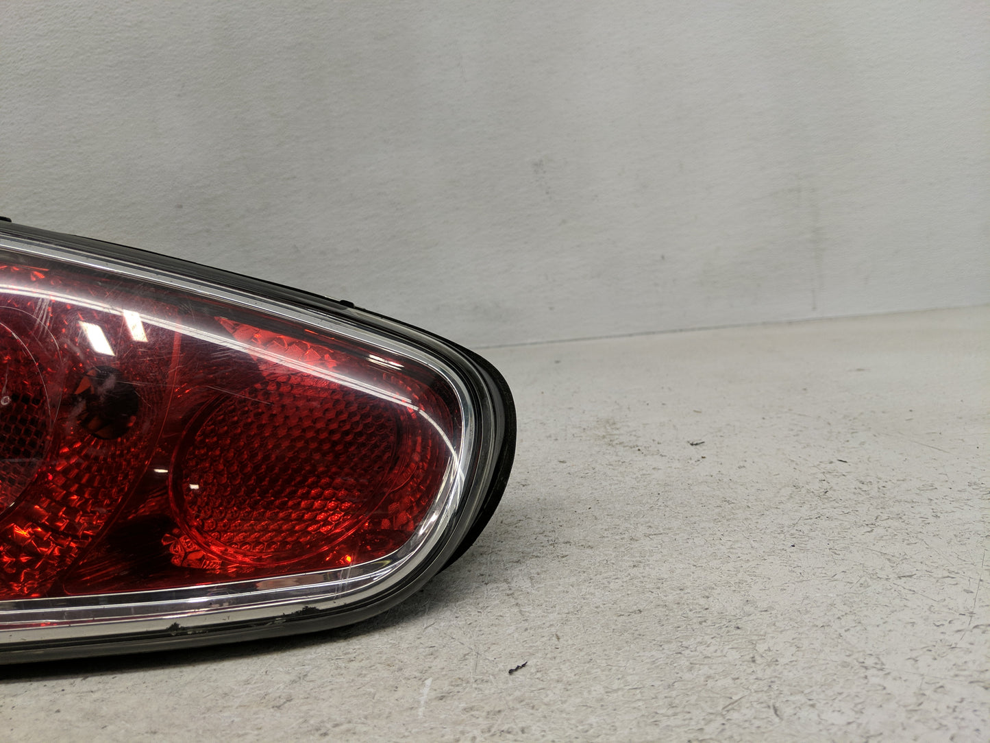 2006 Mini Cooper Tail Light Assembly Driver Left OEM Fits OEM Used Auto Parts - Oemusedautoparts1.com