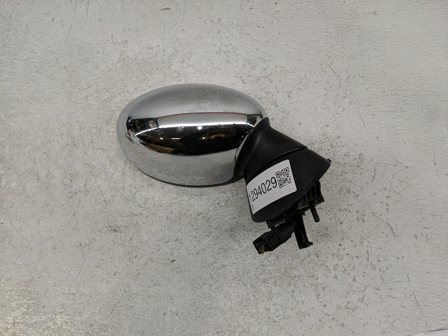 2006 Mini Cooper Passenger Side View Mirror - Right Door Mirror OEM Used - Oemusedautoparts1.com