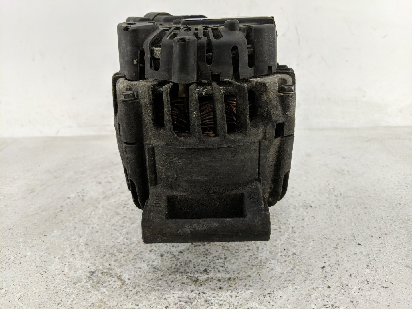 2008 Mini Cooper Alternator Replacement Generator Charging Assembly Engine OEM P/N:7576513 208053334, TG12C059, 2605106A Fit