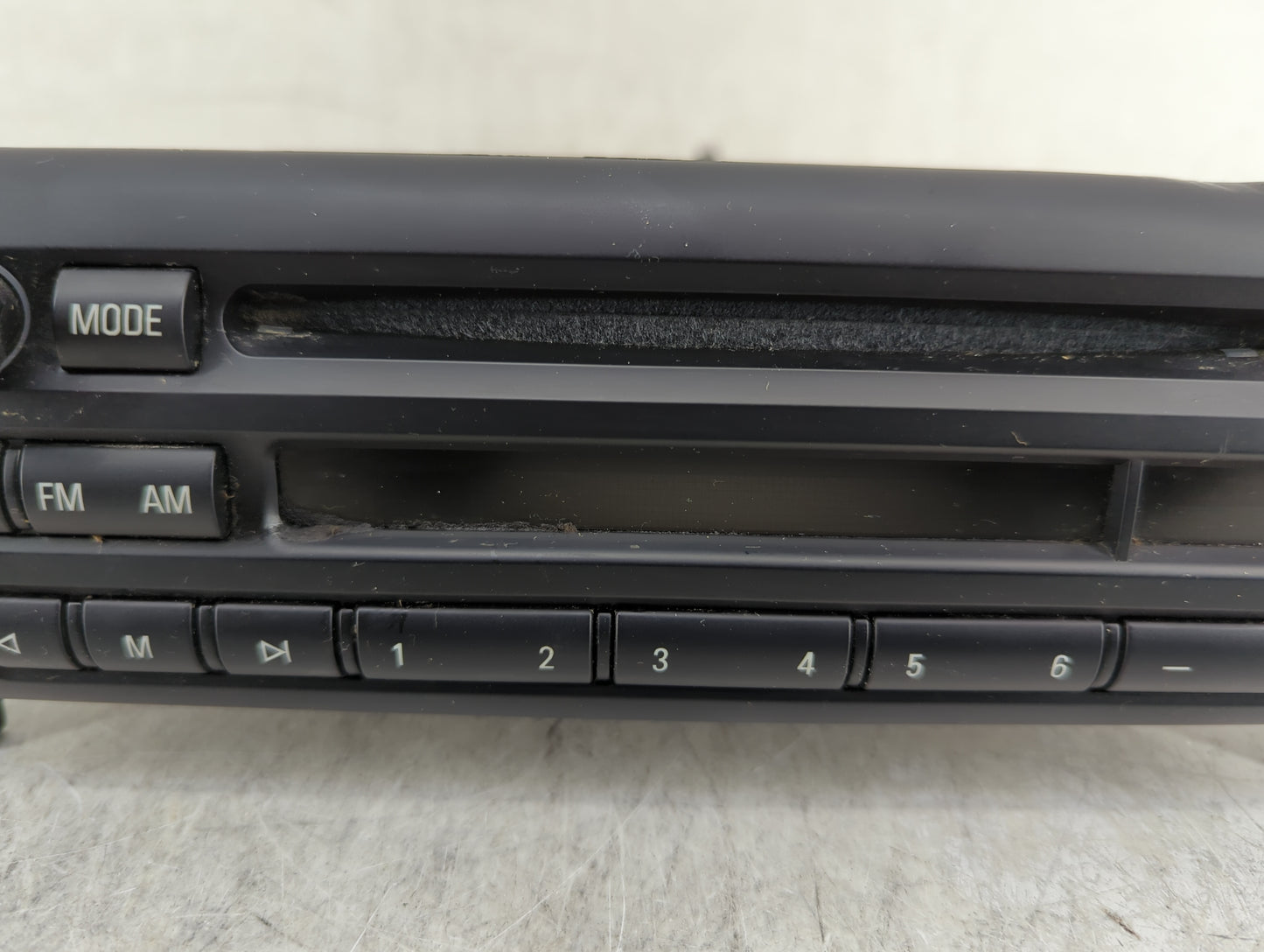 2006 Mini Cooper Radio AM FM Cd Player Receiver Replacement P/N:62116972084 Fits OEM Used Auto Parts - Oemusedautoparts1.com