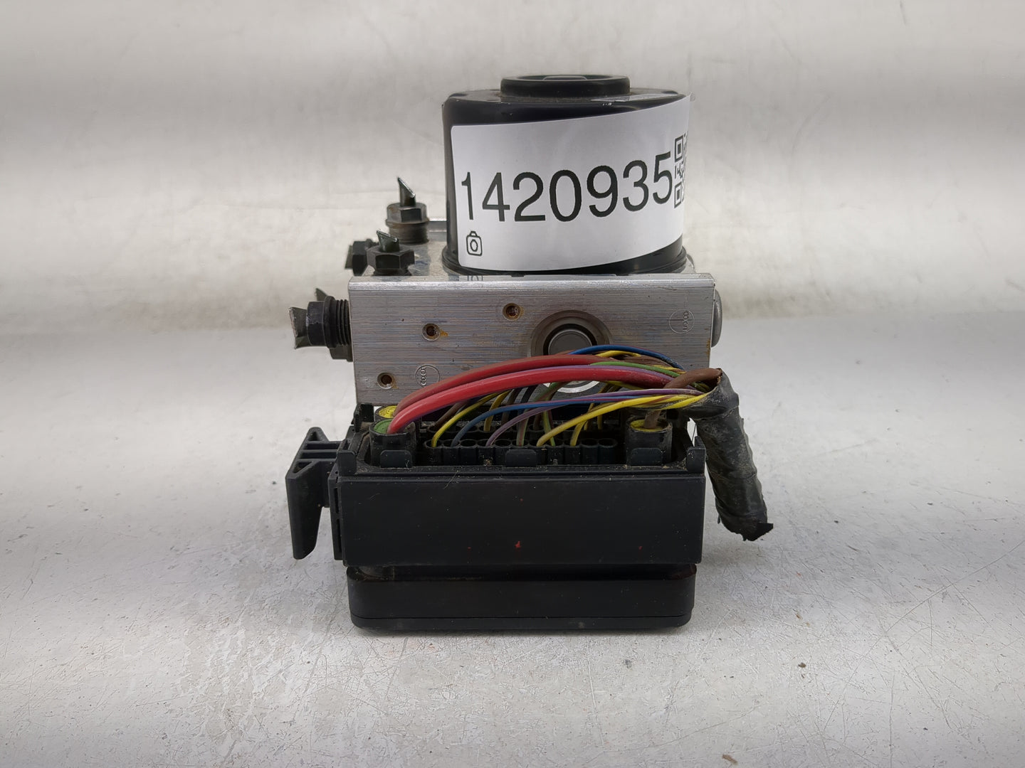 2006 Mini Cooper ABS Pump Control Module Replacement P/N:6 765 325 3451 6 765 286 Fits OEM Used Auto Parts - Oemusedautopart