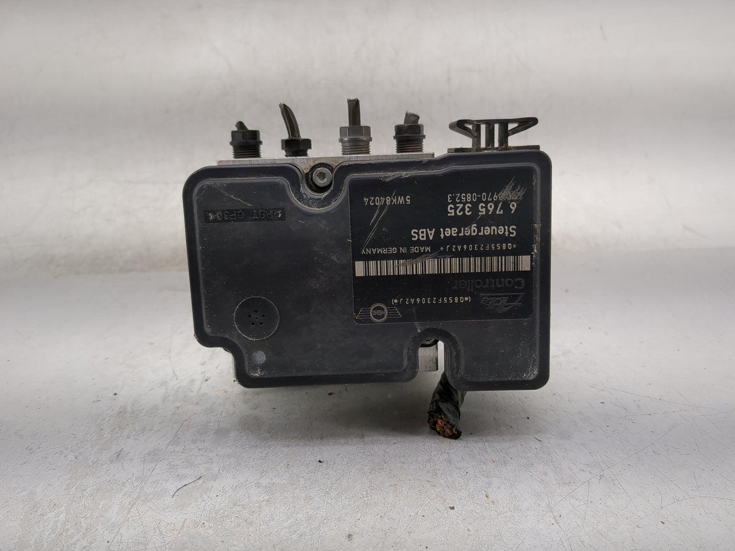 2006 Mini Cooper ABS Pump Control Module Replacement P/N:6 765 325 3451 6 765 286 Fits OEM Used Auto Parts - Oemusedautopart