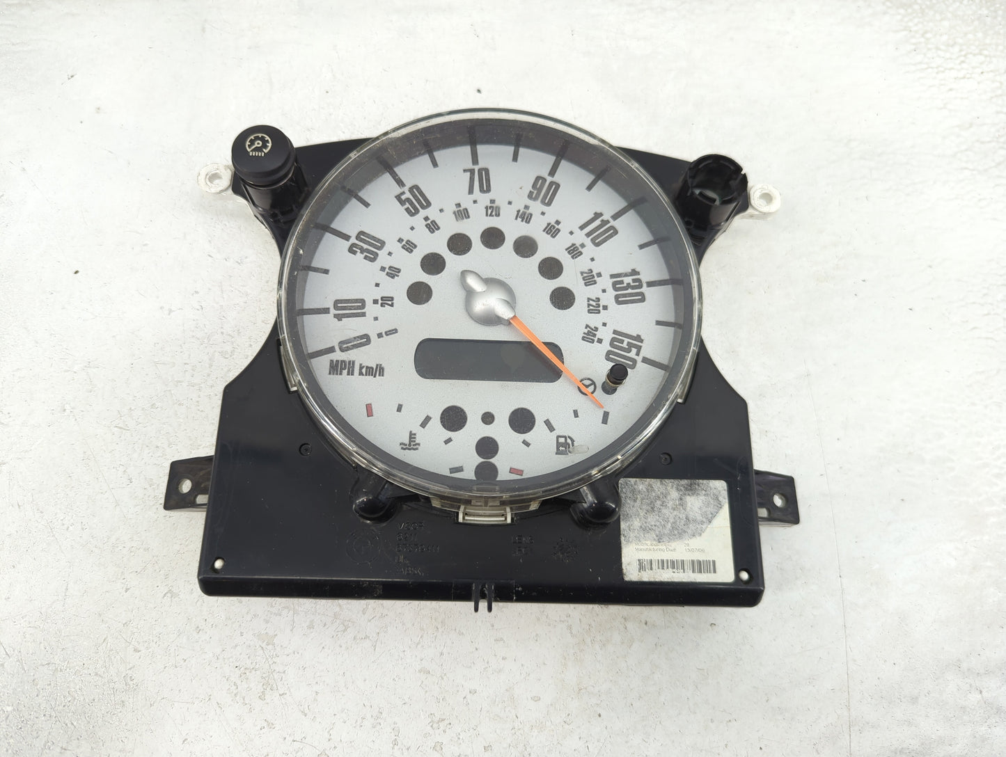 2006 Mini Cooper Instrument Cluster Speedometer Gauges Miles: Fits OEM Used Auto Parts - Oemusedautoparts1.com