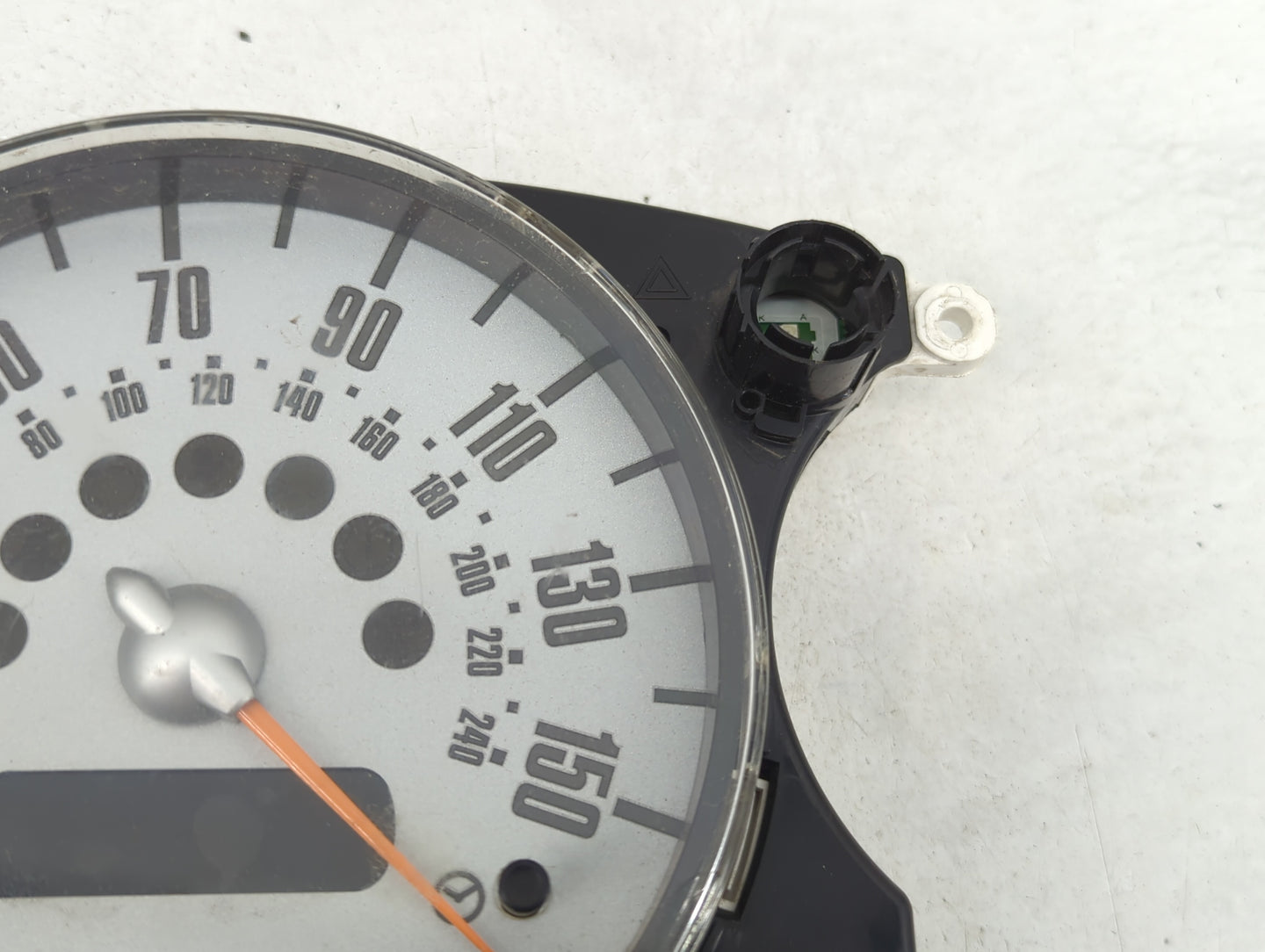 2006 Mini Cooper Instrument Cluster Speedometer Gauges Miles: Fits OEM Used Auto Parts - Oemusedautoparts1.com