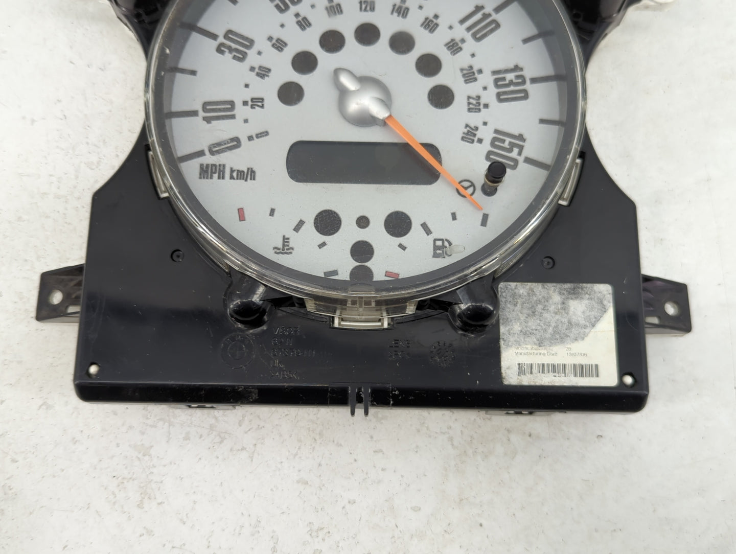 2006 Mini Cooper Instrument Cluster Speedometer Gauges Miles: Fits OEM Used Auto Parts - Oemusedautoparts1.com