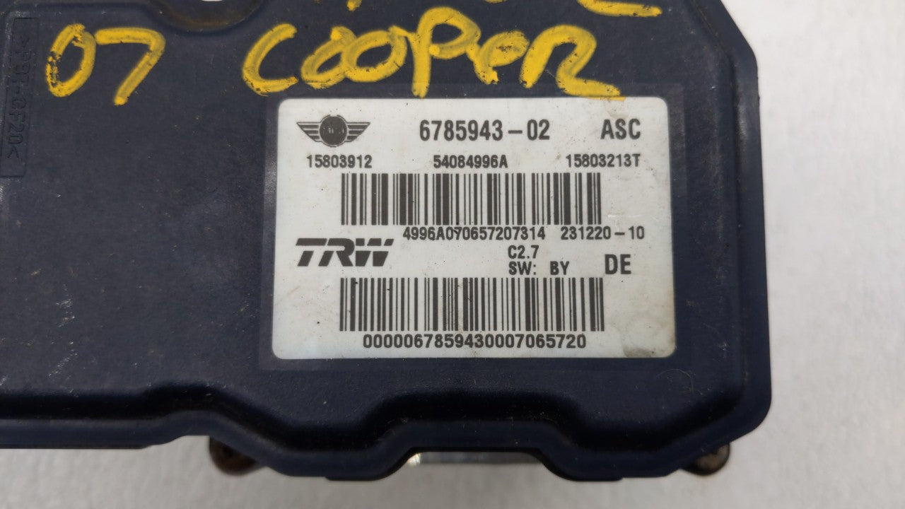 2006 Mini Cooper ABS Pump Control Module Replacement P/N:6780922 6780923, 6785943 Fits OEM Used Auto Parts - Oemusedautopart