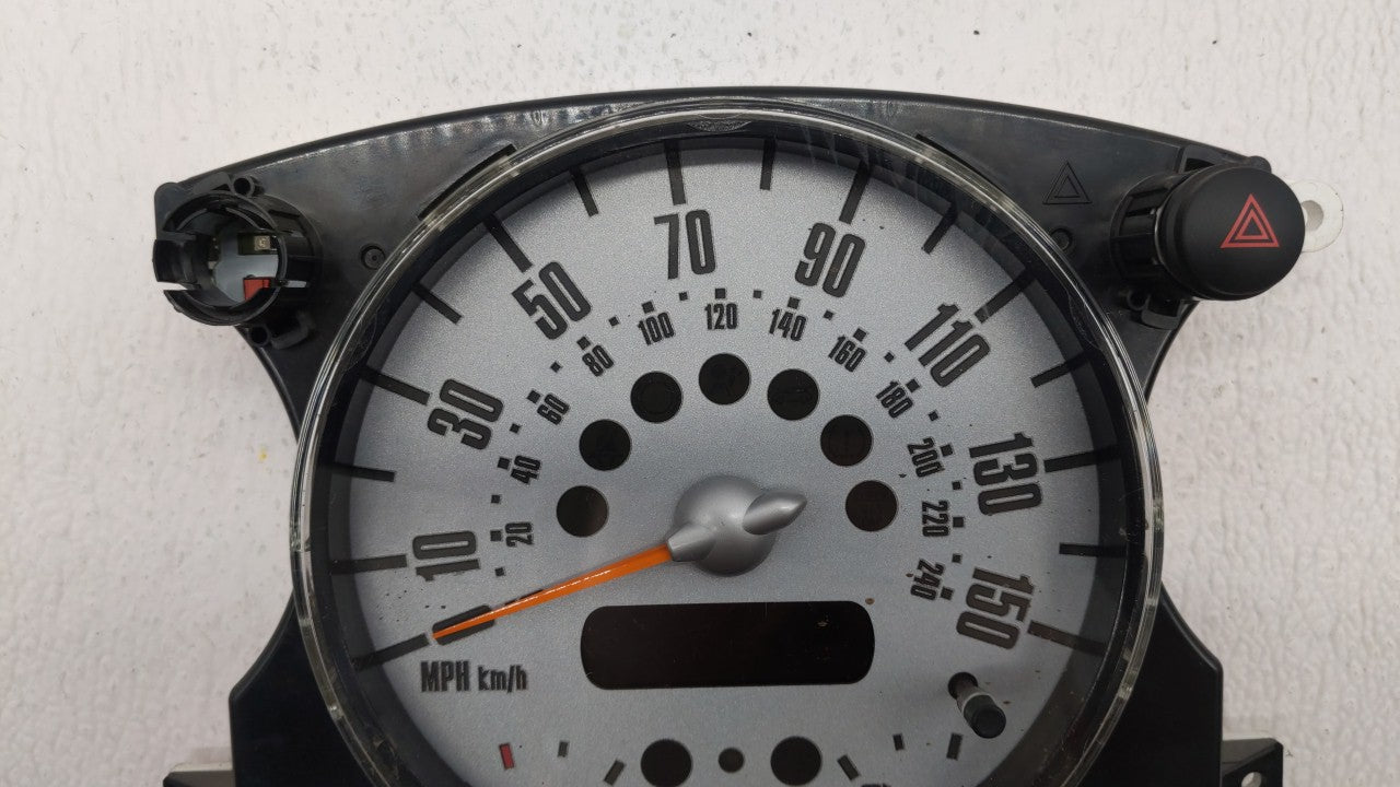 2006 Mini Cooper Instrument Cluster Speedometer Gauges P/N:6211-6966501 6211-6972078, 6978320, 6936284 Fits OEM Used Auto Pa