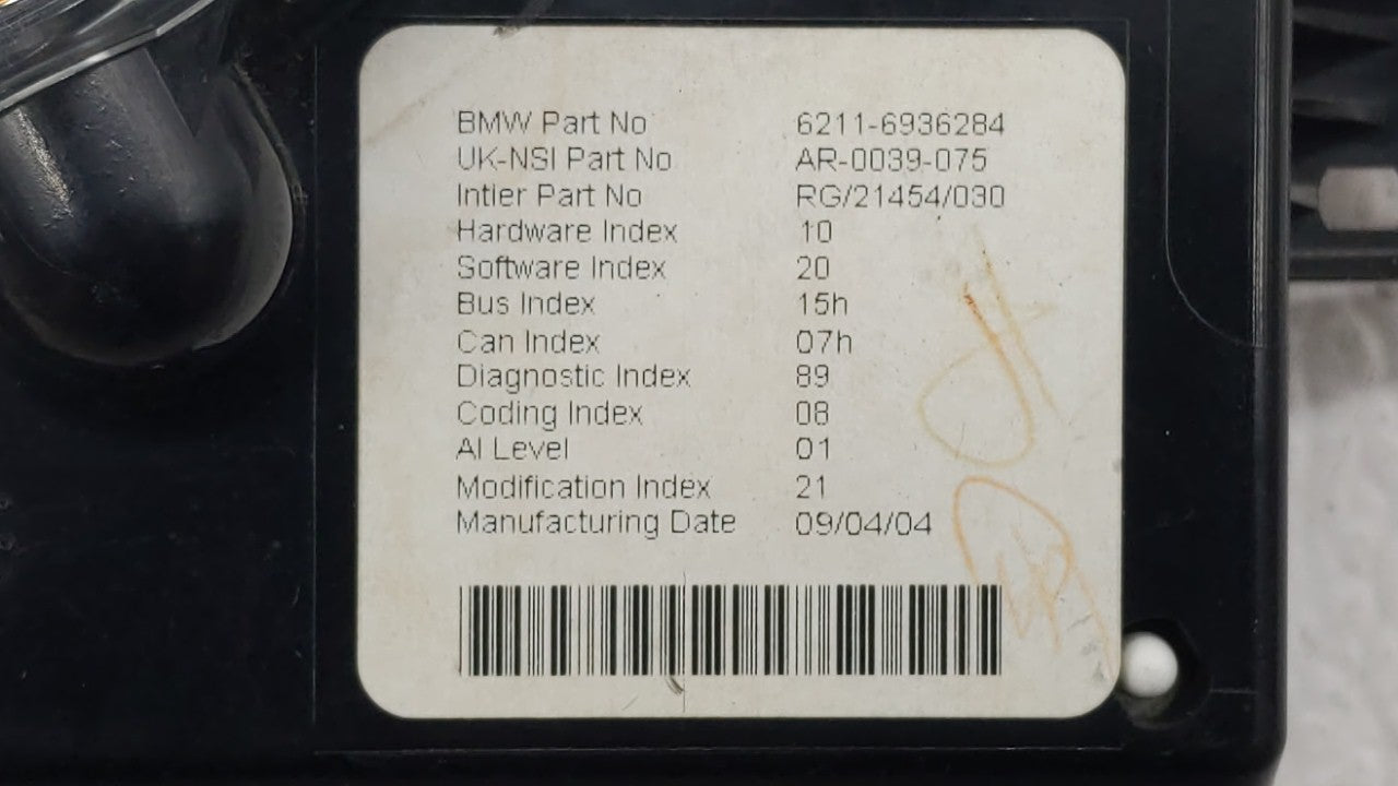 2006 Mini Cooper Instrument Cluster Speedometer Gauges P/N:6211-6966501 6211-6972078, 6978320, 6936284 Fits OEM Used Auto Pa