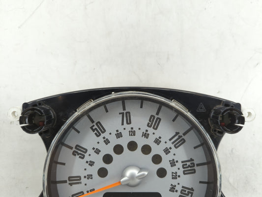 2006 Mini Cooper Instrument Cluster Speedometer Gauges P/N:6211-6978320 6211-6928885, 6928885, 6924913, 6211-6966501 Fits OEM Used Auto Parts