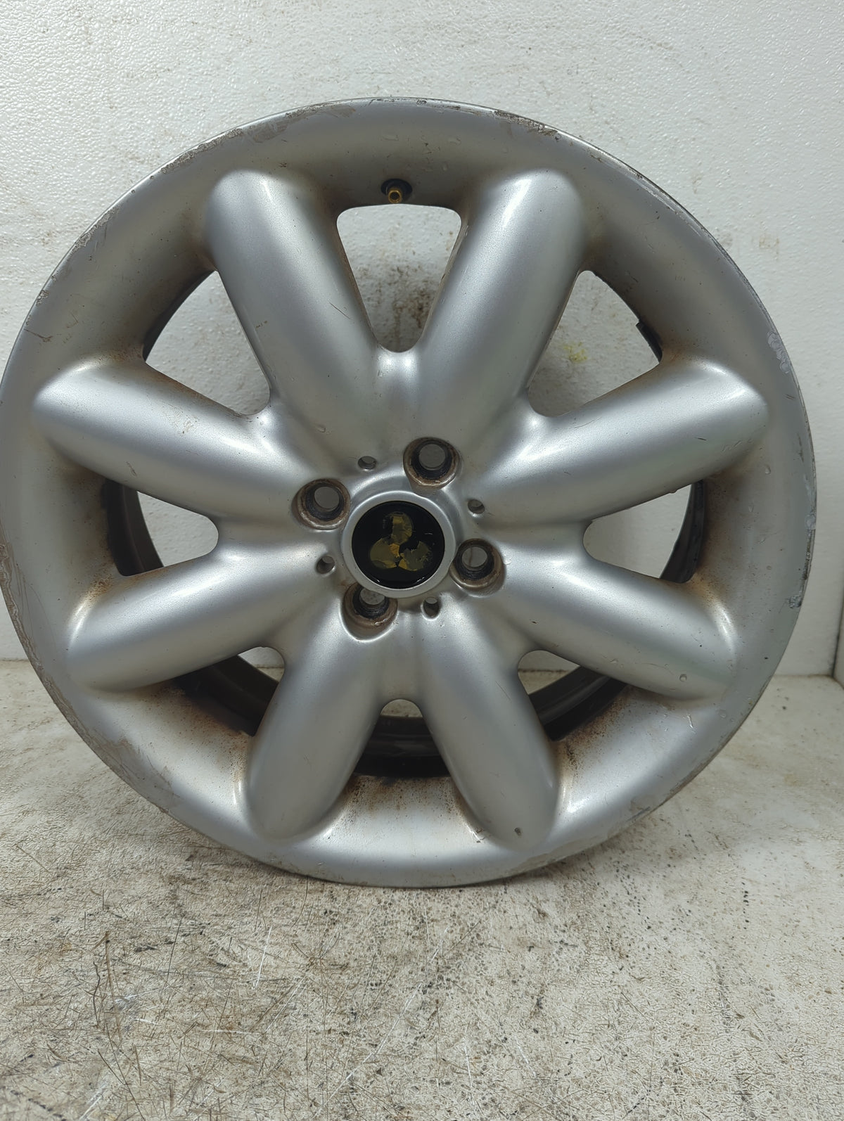 2006 Mini Cooper Oem Wheel Rim 5000549 - Oemusedautoparts1.com