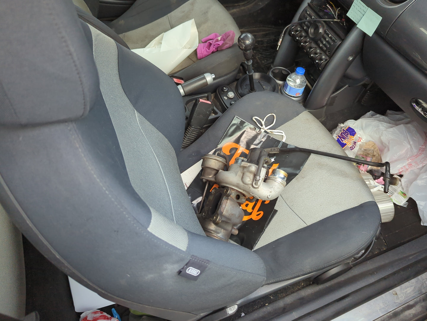 2006 Mini Cooper Passenger Front Seat Oem - Oemusedautoparts1.com