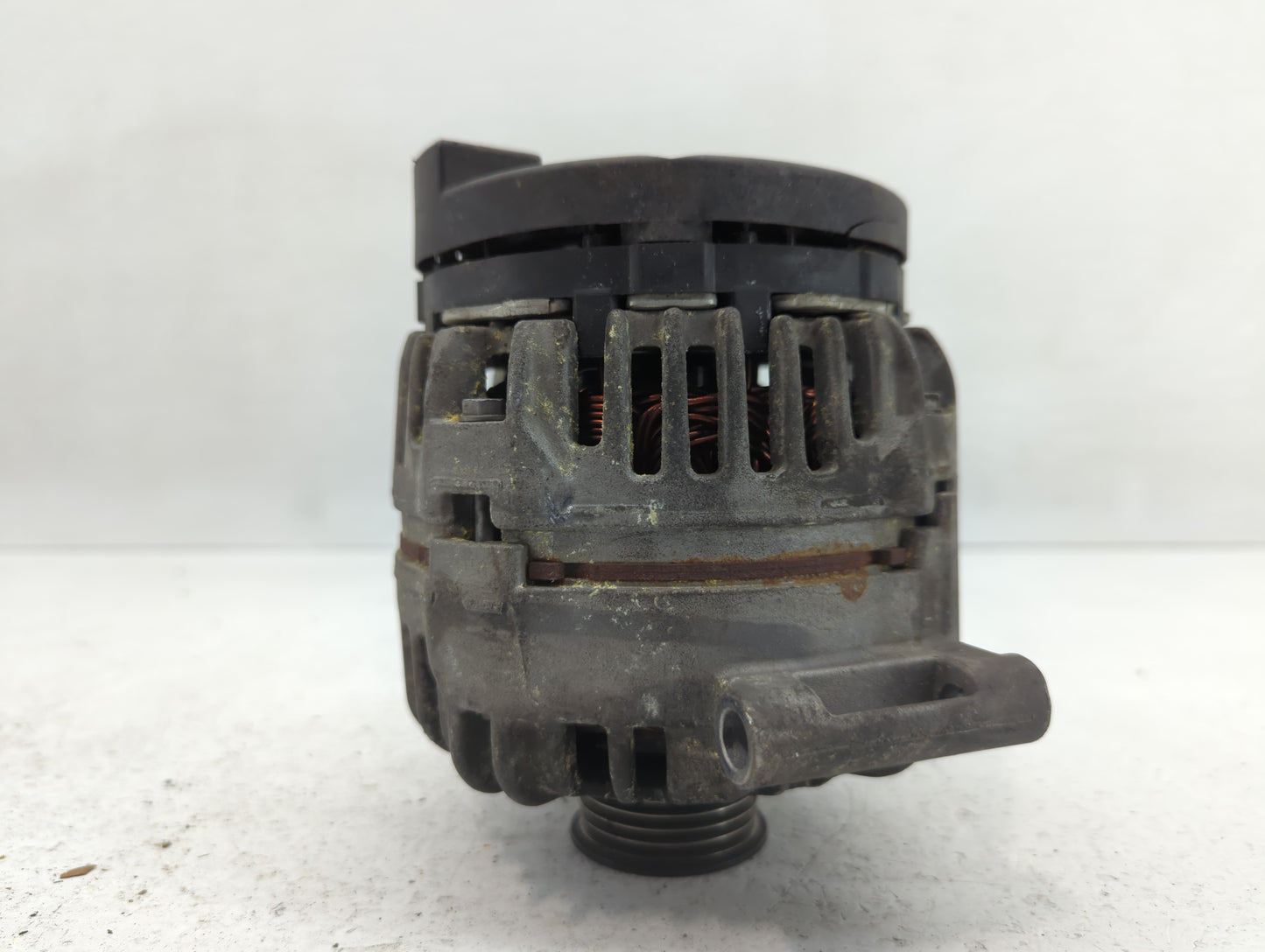 2008 Mini Cooper Alternator Replacement Generator Charging Assembly Engine OEM P/N:0 124 325 158 7559223-01 Fits OEM Used Au