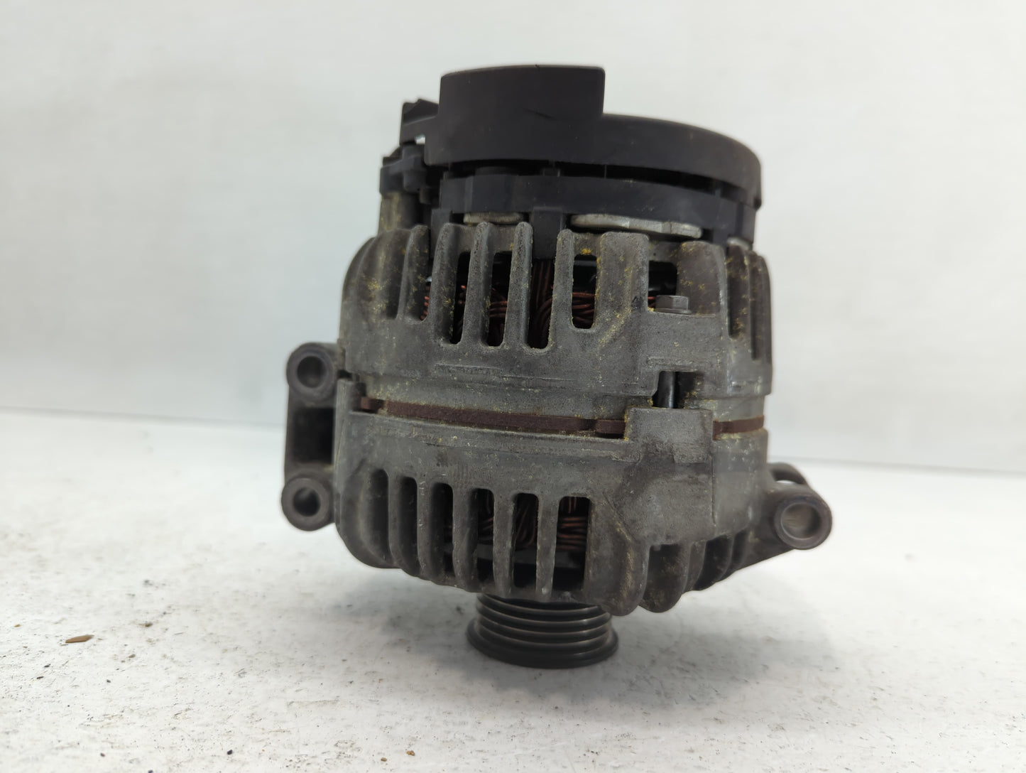 2008 Mini Cooper Alternator Replacement Generator Charging Assembly Engine OEM P/N:0 124 325 158 7559223-01 Fits OEM Used Au