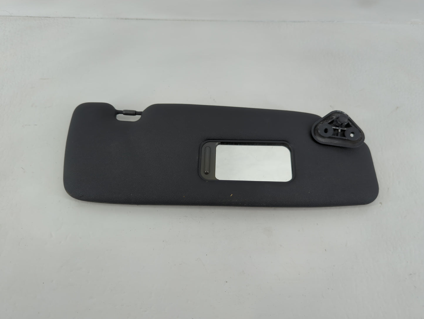 2006 Mini Cooper Sun Visor Shade Replacement Passenger Right Mirror Fits OEM Used Auto Parts - Oemusedautoparts1.com