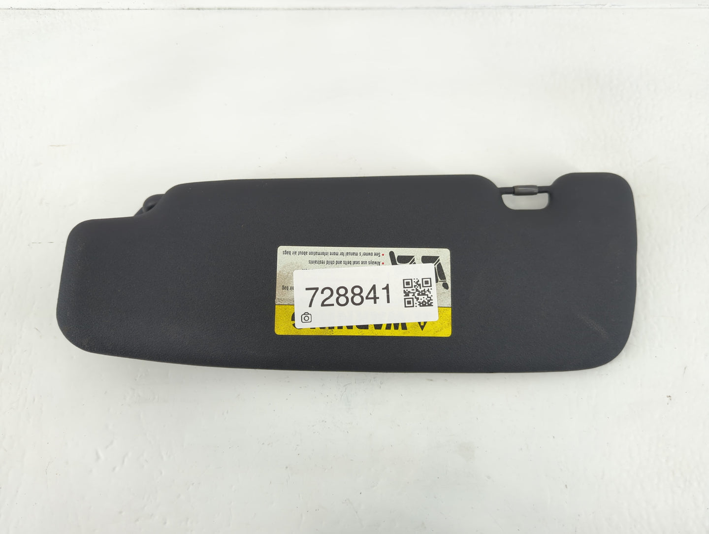 2006 Mini Cooper Sun Visor Shade Replacement Passenger Right Mirror Fits OEM Used Auto Parts - Oemusedautoparts1.com