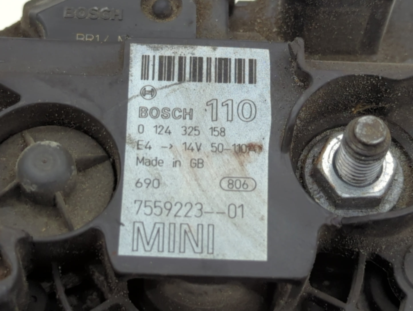 2008 Mini Cooper Alternator Replacement Generator Charging Assembly Engine OEM P/N:0 124 325 158 Fits OEM Used Auto Parts - 