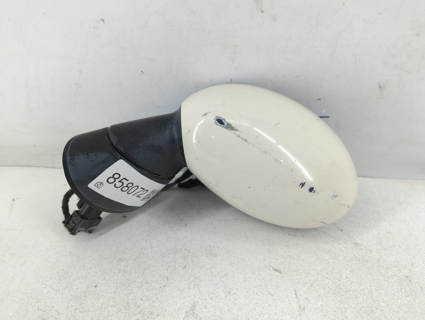 2006 Mini Cooper Driver Side View Mirror - Left Door Mirror OEM Used - Oemusedautoparts1.com
