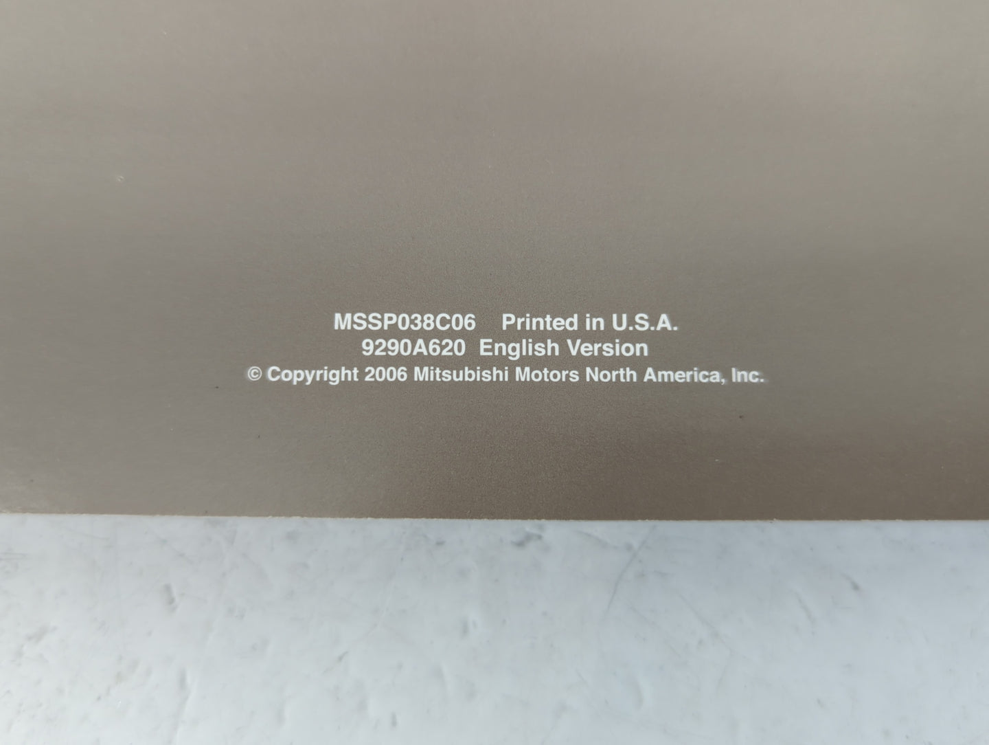 2006 Mitsubishi Endeavor Owners Manual Book Guide P/N:9290A620 MSSP038C06 OEM Used Auto Parts - Oemusedautoparts1.com
