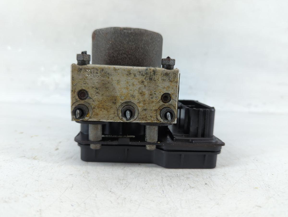 2010-2011 Mitsubishi Endeavor Anti-Lock Brake ABS Pump Module Actuator OEM P/N:15281789 Fits Fits 2010 2011 OEM Used Auto Pa