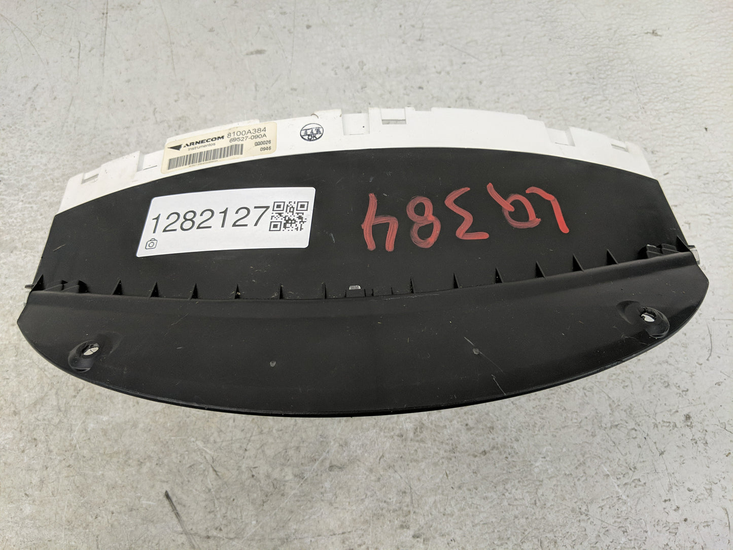 2006 Mitsubishi Galant Instrument Cluster Speedometer Gauges P/N:8100A384 Fits OEM Used Auto Parts - Oemusedautoparts1.com