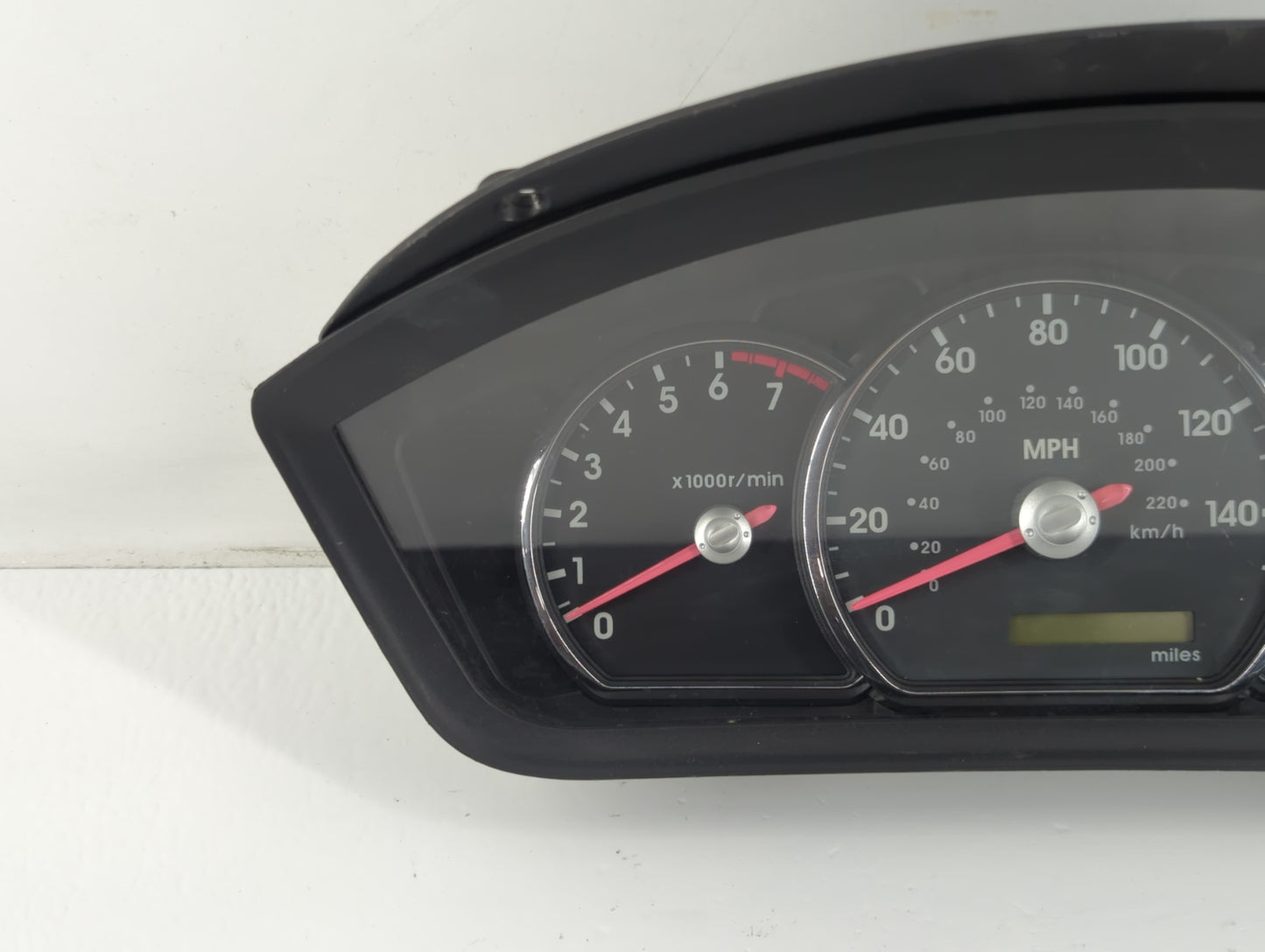 2006 Mitsubishi Galant Instrument Cluster Speedometer Gauges P/N:69527-080A 8100A385 Fits OEM Used Auto Parts - Oemusedautop