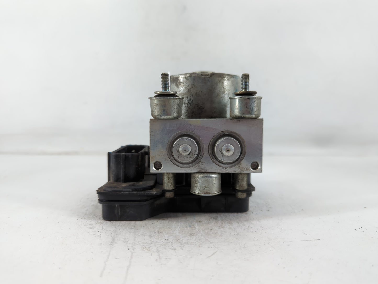 2004-2006 Mitsubishi Galant ABS Pump Control Module Replacement P/N:MR955672 5721 11172 Fits Fits 2004 2005 2006 OEM Used Au