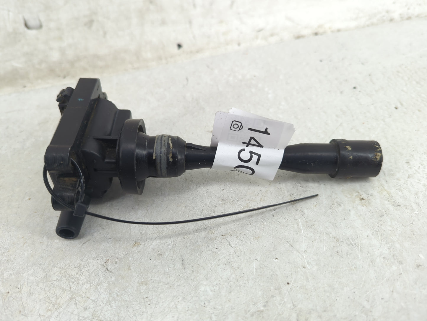 2003-2006 Mitsubishi Montero Ignition Coil Igniter Pack - Oemusedautoparts1.com
