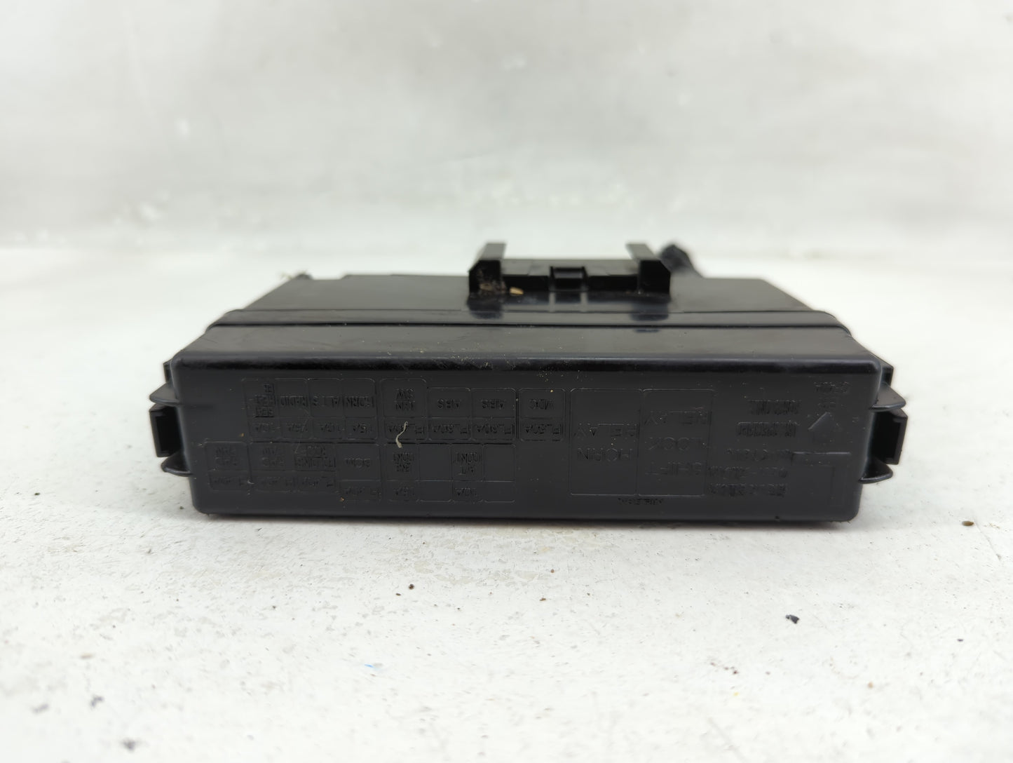 2006 Nissan 350z Fusebox Fuse Box Panel Relay Module Fits OEM Used Auto Parts - Oemusedautoparts1.com