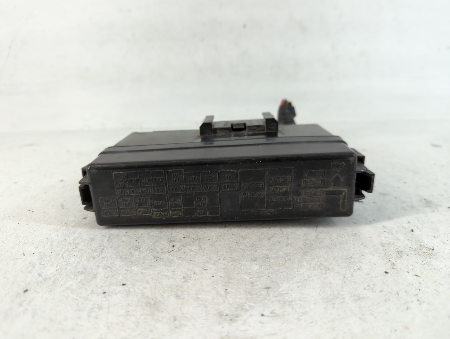 2006 Nissan 350z Fusebox Fuse Box Panel Relay Module Fits OEM Used Auto Parts - Oemusedautoparts1.com