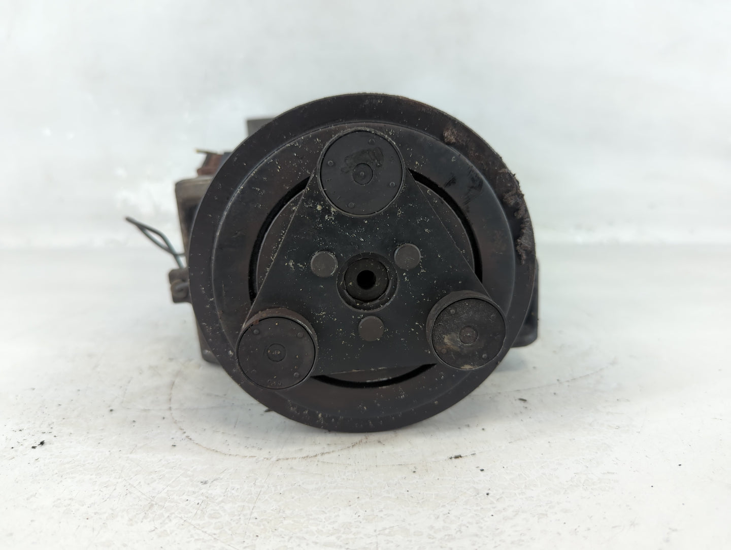 2002-2006 Nissan Altima Air Conditioning A/c Ac Compressor Oem - Oemusedautoparts1.com